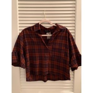 Storia flannel crop top.